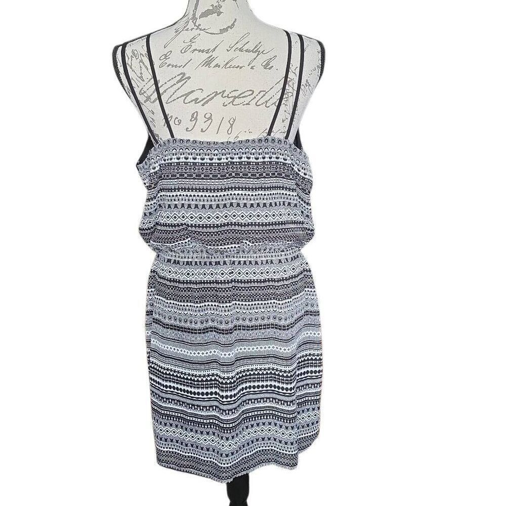 City Triangles Women's Size XL Black White Blouson Cami Dress - Picture 4 of 5